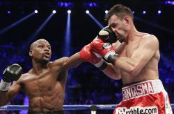 爱游戏tv-莫兰特狂飙突进，掘金防线难挡活塞新王