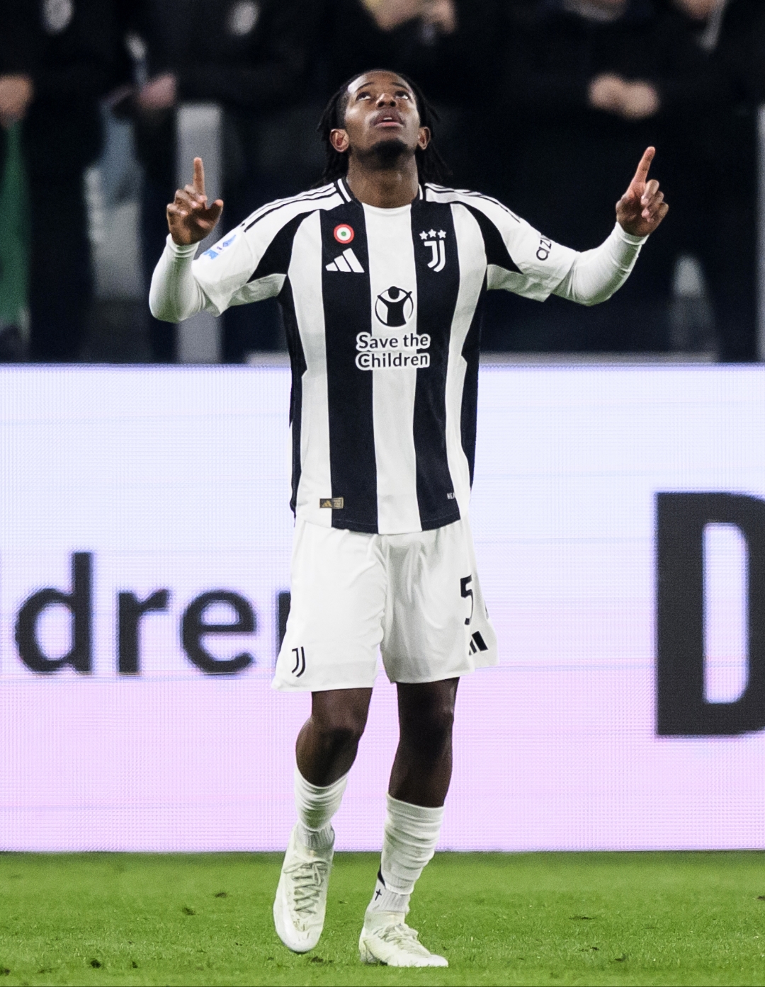 包含尤文图斯新援迎来首秀,为球队攻入全场唯一进球的词条 包含尤文图斯新援迎来首秀,为球队攻入全场唯一进球的词条