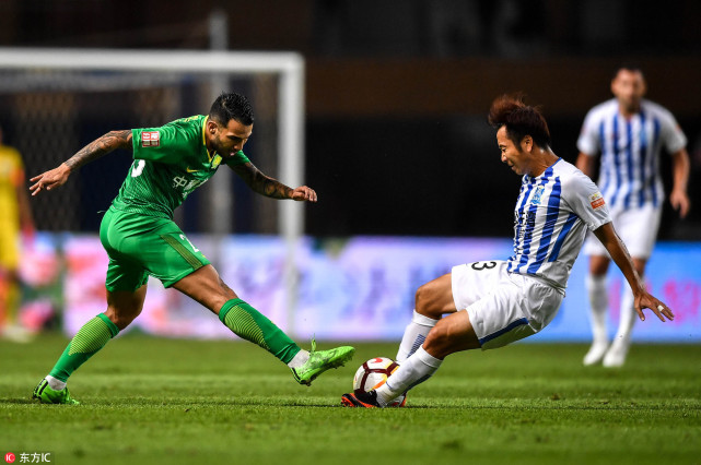 富力队员全力作战,赢得胜利 富力队员全力作战,赢得胜利