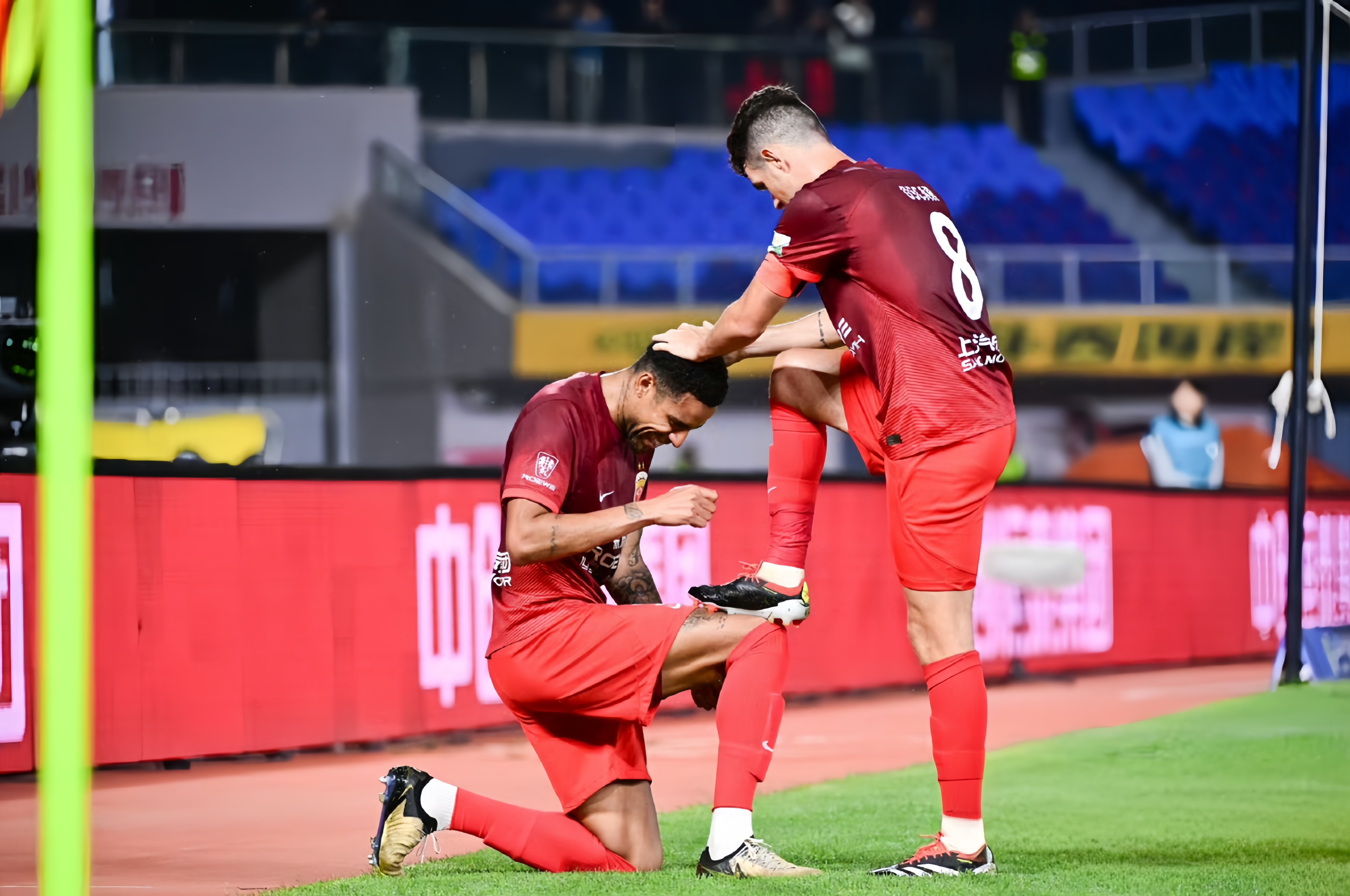 斯里兰卡足球队大胜晋级,备受瞩目 斯里兰卡足球队大胜晋级,备受瞩目