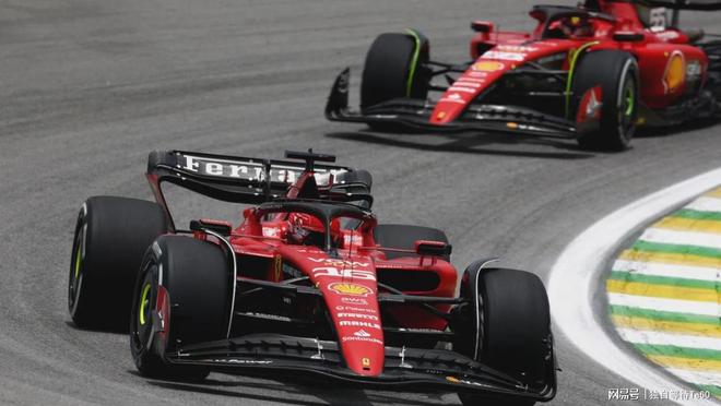 阿斯顿马丁逆转梅赛德斯,塞恩斯统治全场的简单介绍 阿斯顿马丁逆转梅赛德斯,塞恩斯统治全场的简单介绍