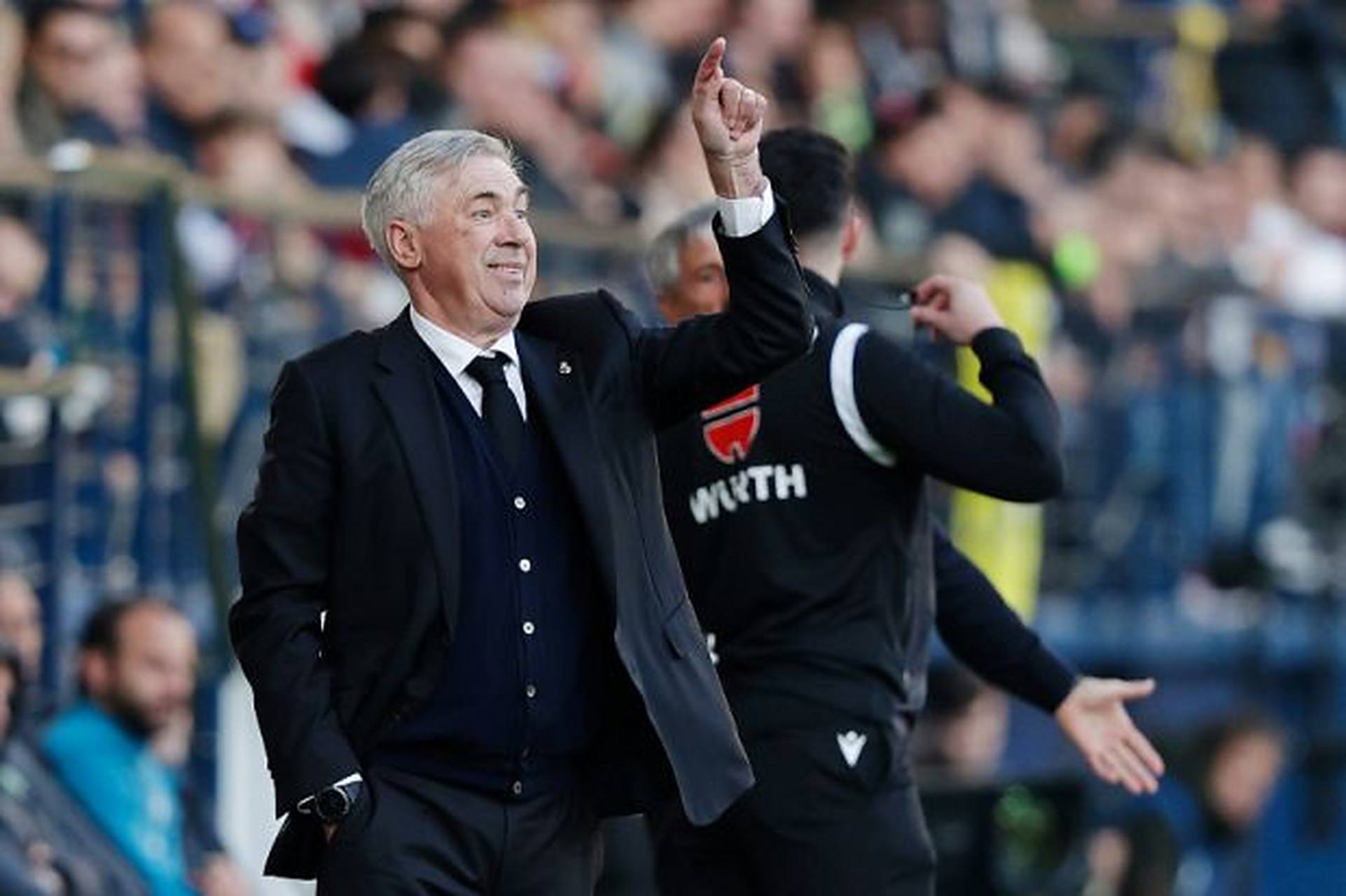 皇马客场逆转比利亚雷亚尔,守住前四位置的简单介绍 皇马客场逆转比利亚雷亚尔,守住前四位置的简单介绍