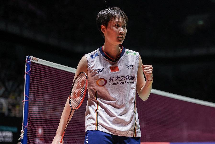 泰国队险胜日本队，陈雨菲刷新纪录