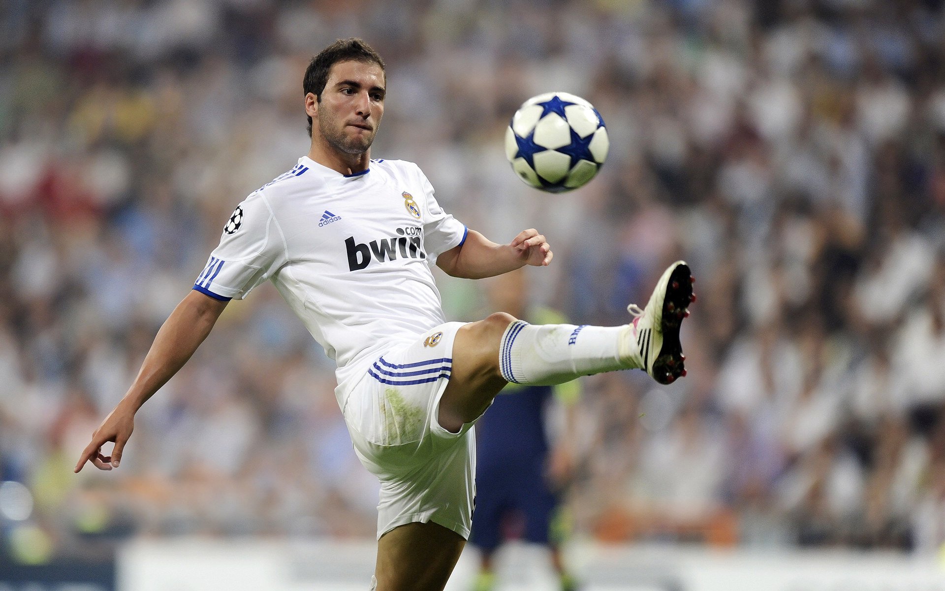 奥运周期关键战之夜,阿克惊艳四座