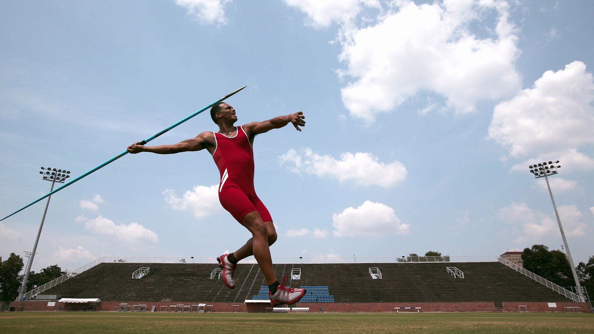 当马赛的蓝遇见奥地利的红，加克波如何用双脚写就无人之境
