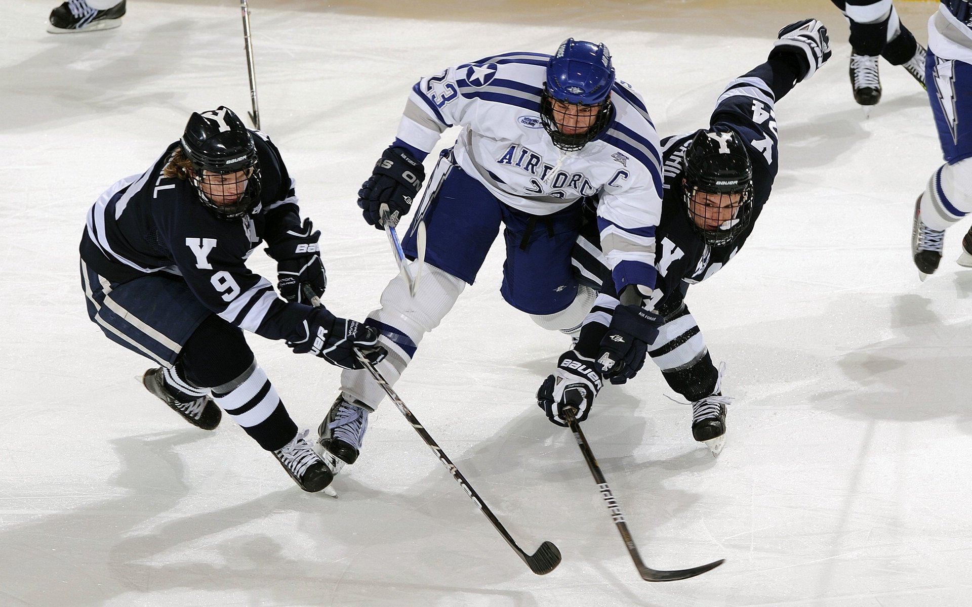 新王登基与旧序崩塌，姆巴佩惊艳四座，沙特击溃哥斯达黎加改写足球版图